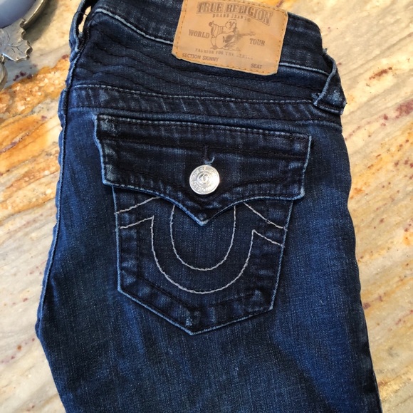 True religion stretchy & flattering quality jeans! - Picture 7 of 7